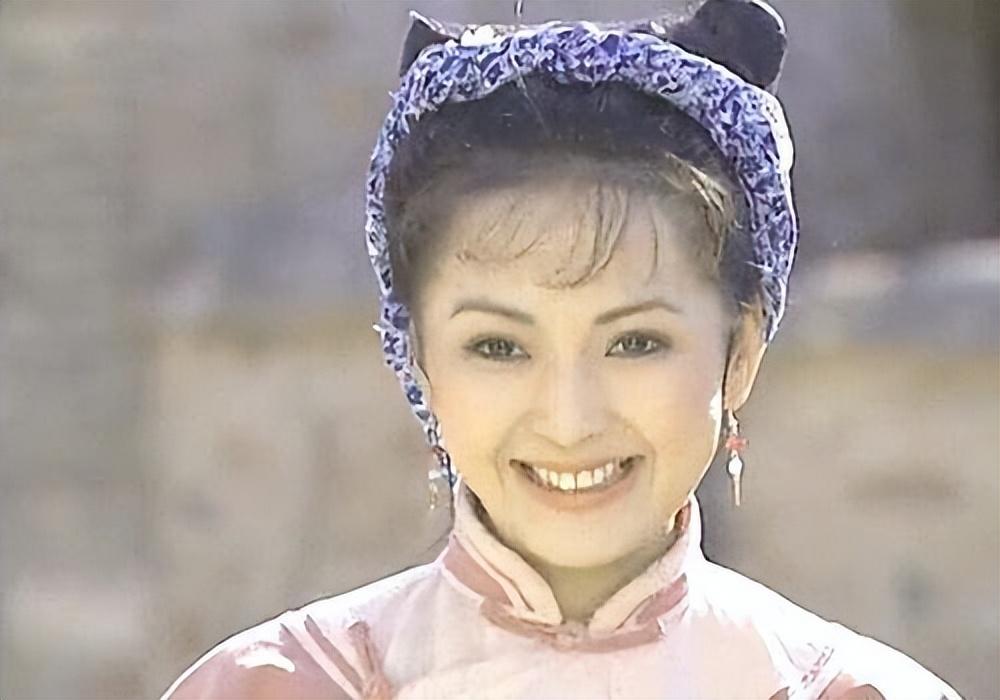 回顾香妃刘丹27岁去世后父亲和哥哥相继离世一家四口只剩母亲