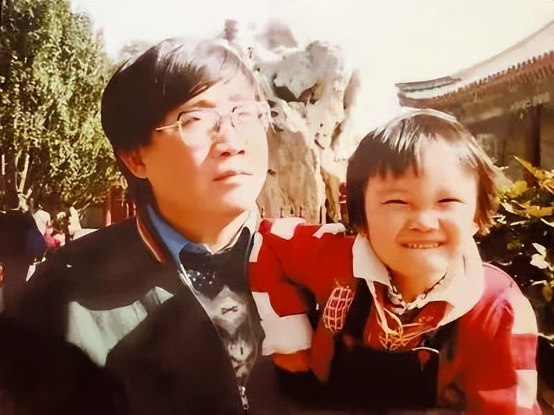回顾梁天替去世的哥哥还债务愧对宋丹丹如今女儿是他的骄傲