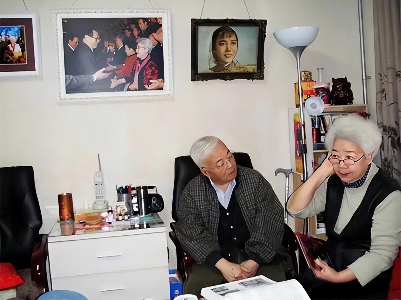 回顾艺术家田华与初恋丈夫爱一生儿子去世当天她为何去当评委