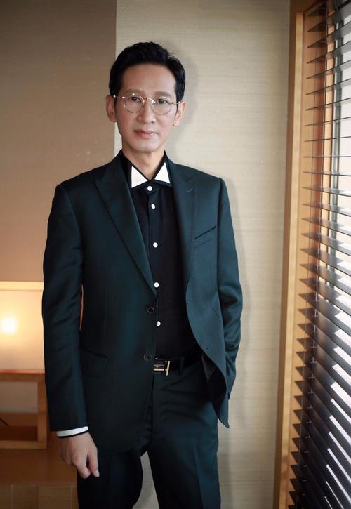 回顾一级演员王劲松傅彪的一句话点醒了我才有了我如今的成就