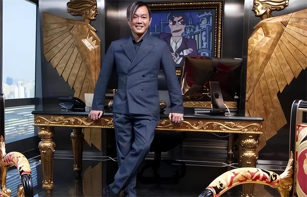 回顾赌王洪永时大手笔买下劳斯莱斯还娶外国模特为妻