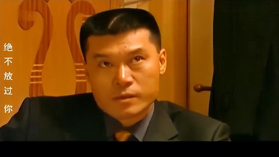 回顾侯天来从自行车厂钳工到著名老戏骨他对妻子和女儿有愧疚