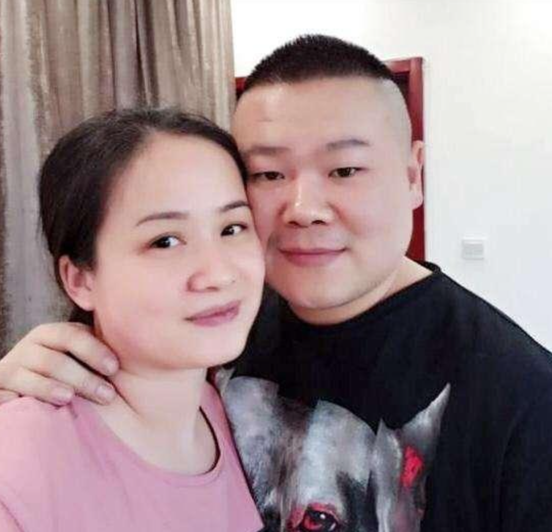 回顾岳云鹏出名后把妻子宠成宝给姐姐买车买房为何弟弟在农村