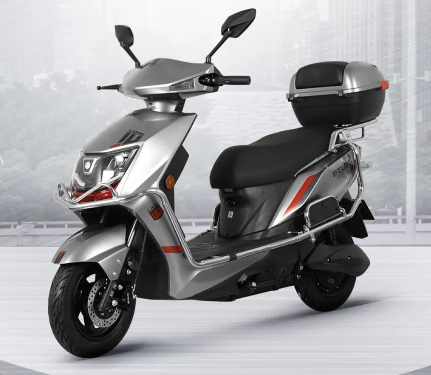 巨龙战宏2简约大气,高性能电机 大容量电池,实力满满!