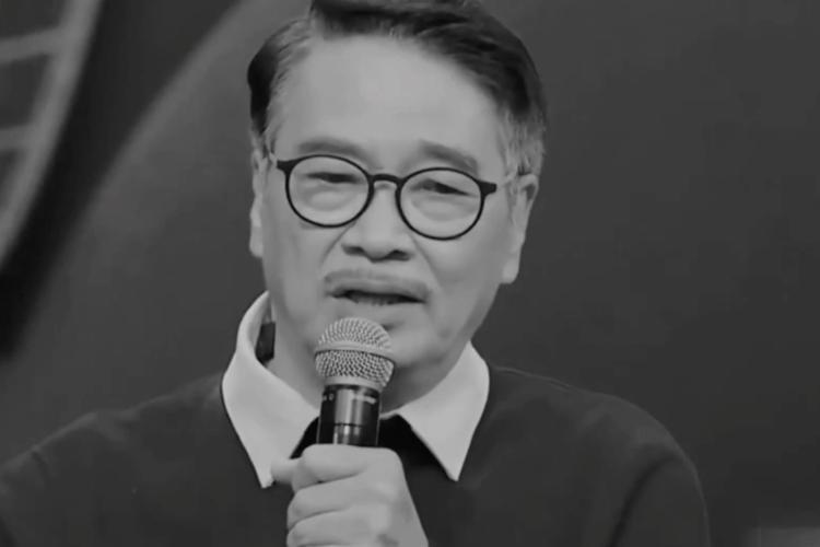 回顾吴孟达病逝几年后再看妻子侯珊燕的选择才知道达叔多聪明