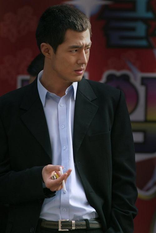 回顾赵寅成全智贤心中男神却惨遭金敏喜抛弃如今仍孤身一人