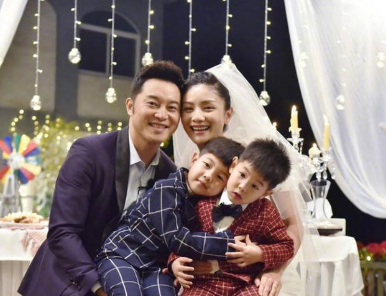 回顾沙溢对胡可的道德绑架扯下多少男人自私自利的遮羞布