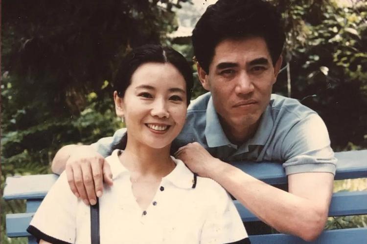 走到今天陈道明和陈宝国他们两个人的差距其实不在演技