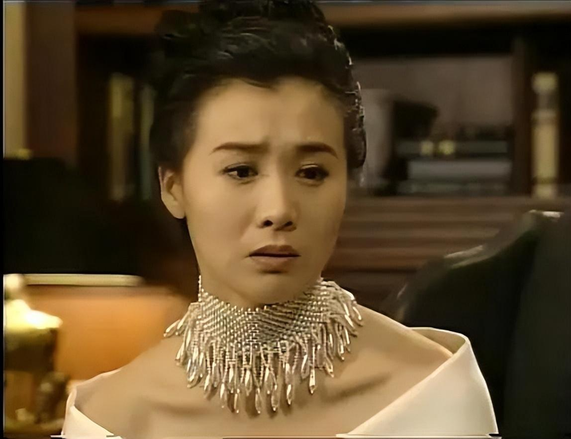 回顾演员李媛媛因癌去世丈夫誓不再婚20年后儿子坚持让人泪目