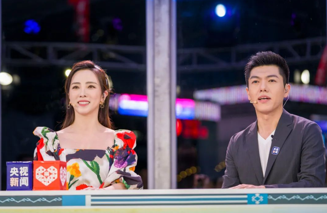 回顾冯硕从内蒙古走出的著名主持当过5省主持人对家乡情深