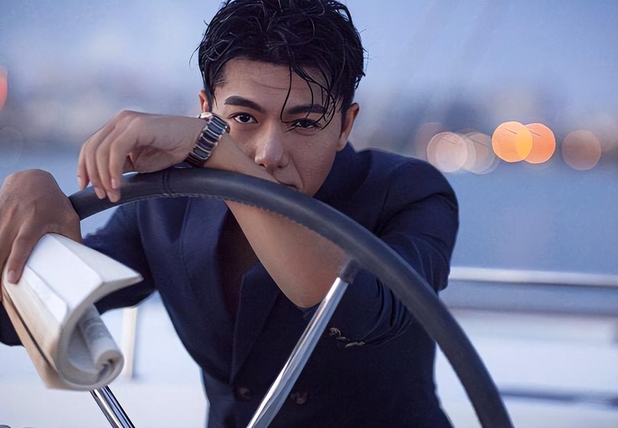 回顾冯硕从内蒙古走出的著名主持当过5省主持人对家乡情深