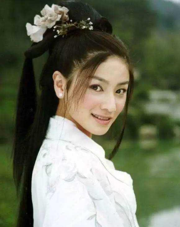 回顾胡可我这辈子后悔的就是放弃当红事业为沙溢3年生2子