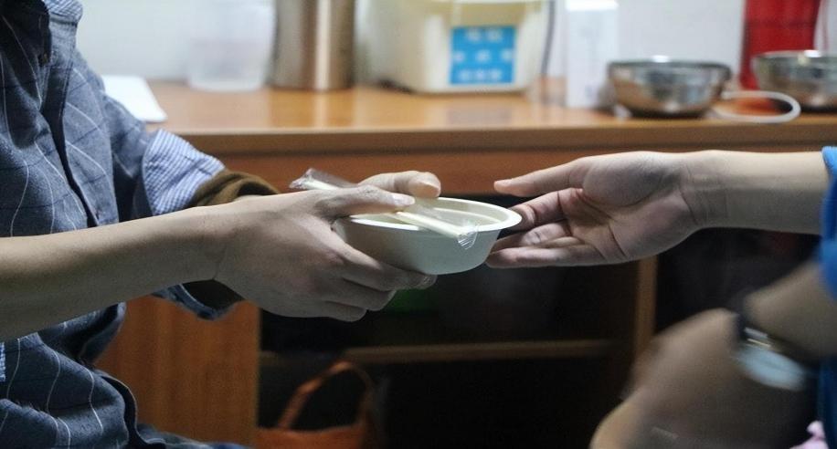 2015年吉林35岁女子急病骤亡12岁儿子突然说奶奶死时也这症状