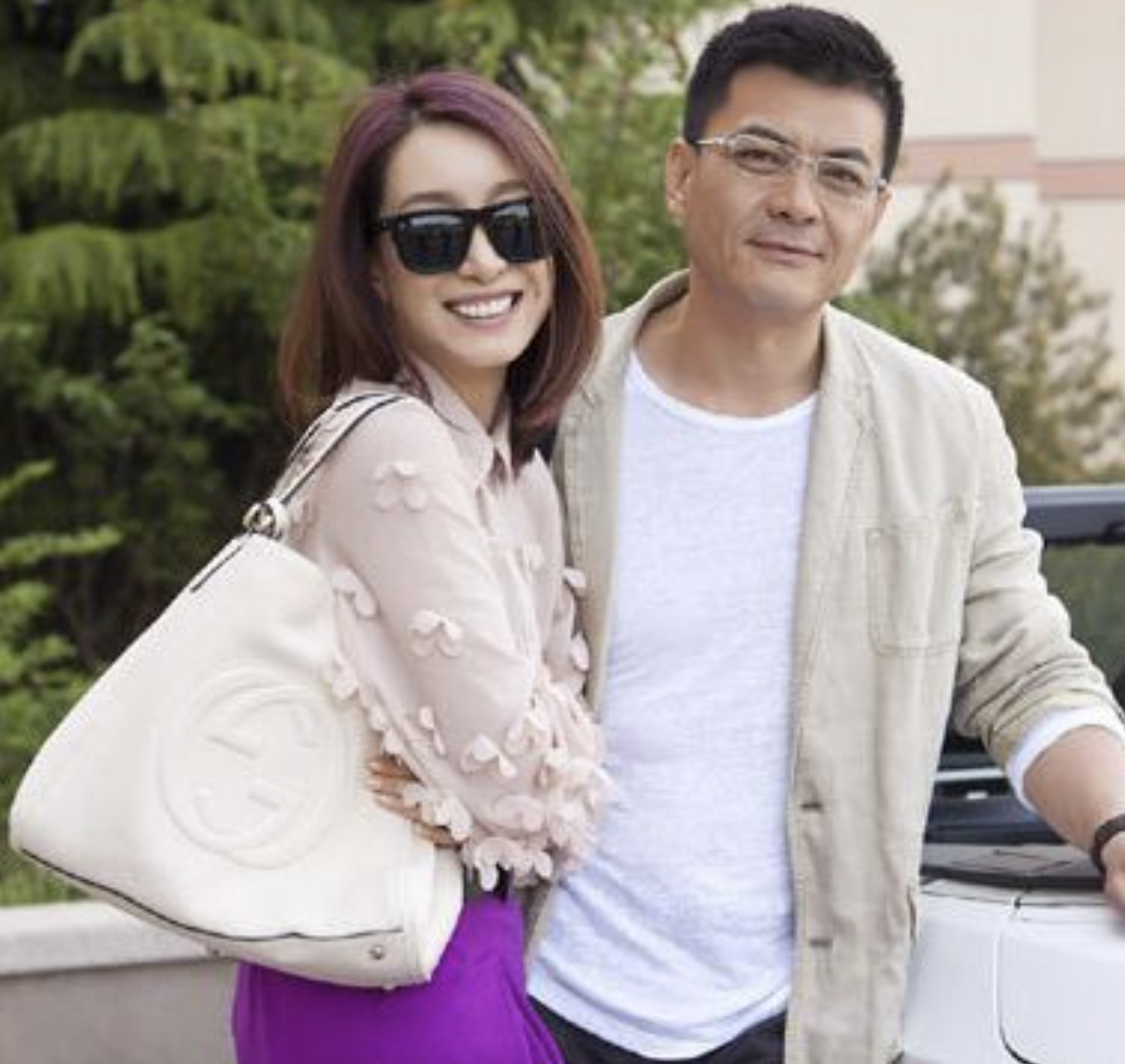 回顾影后秦海璐每月给丧子丧夫的婆婆生活费以后我就是您亲女儿