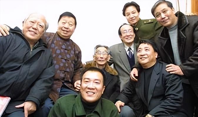 回顾于波丈夫马季离世17年留她一人在世间儿子孝顺让她心安