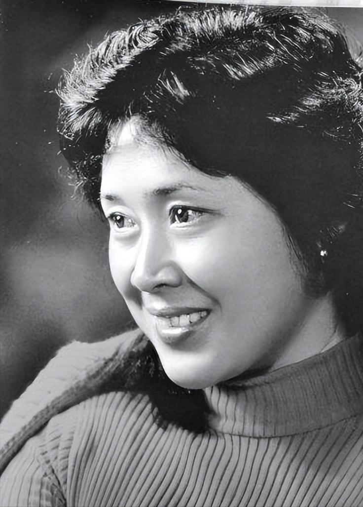 纪实"刘三姐"黄婉秋:与儿子先后离世遗言感人,丈夫依旧悲伤