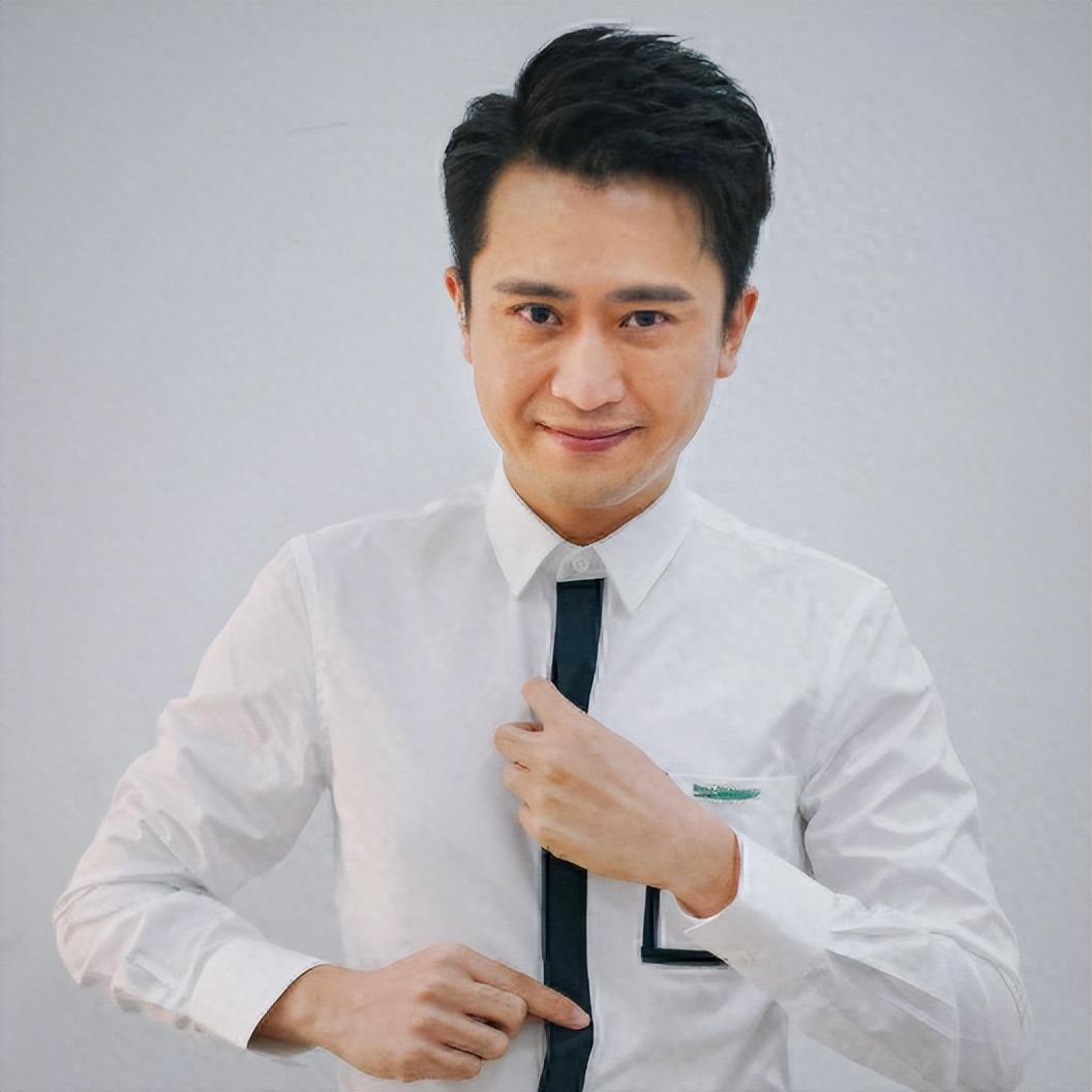 回顾杨帆娶平凡妻子李松奇生下两个女儿日子过得有滋有味