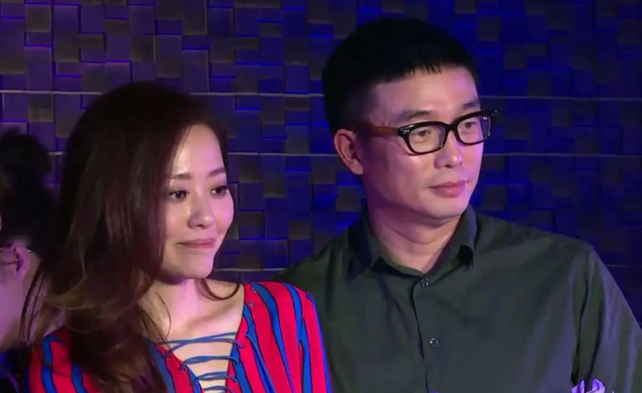 回顾张靓颖被前夫骗走6亿无论怎么样都要下嫁如今她怎么样了