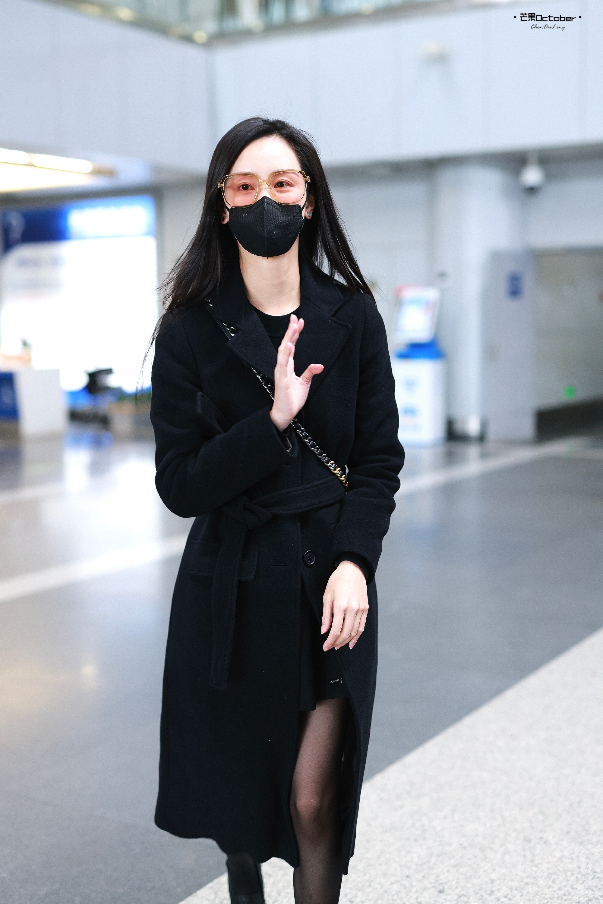 陈都灵上海机场路透照 #陈都灵