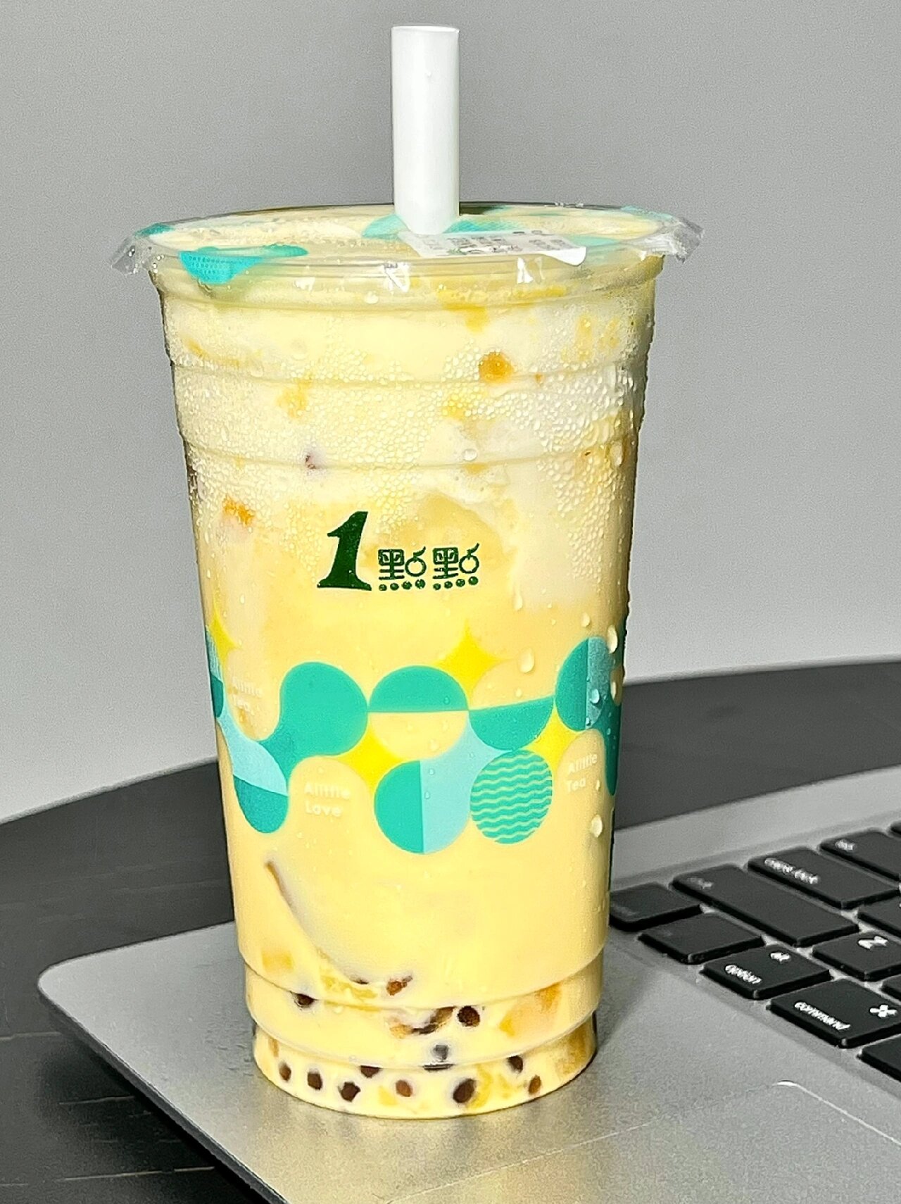 牛乳绿装芒冰淇淋茶冻波霸小珍珠不另外加糖少冰,这个搭配真的绝了!