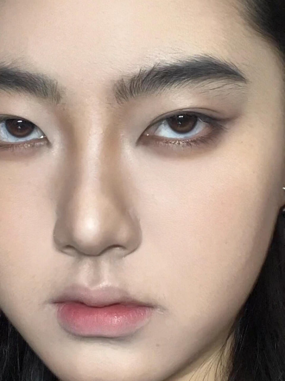 厌世妆日常妆妆面分享  哈哈,姐妹们,我来分享一个手残党的福音妆容啦