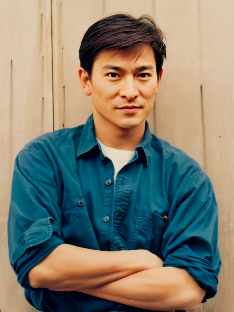 99  从年轻的偶像派到如今的实力派,刘德华用他的才华和努力,征服了