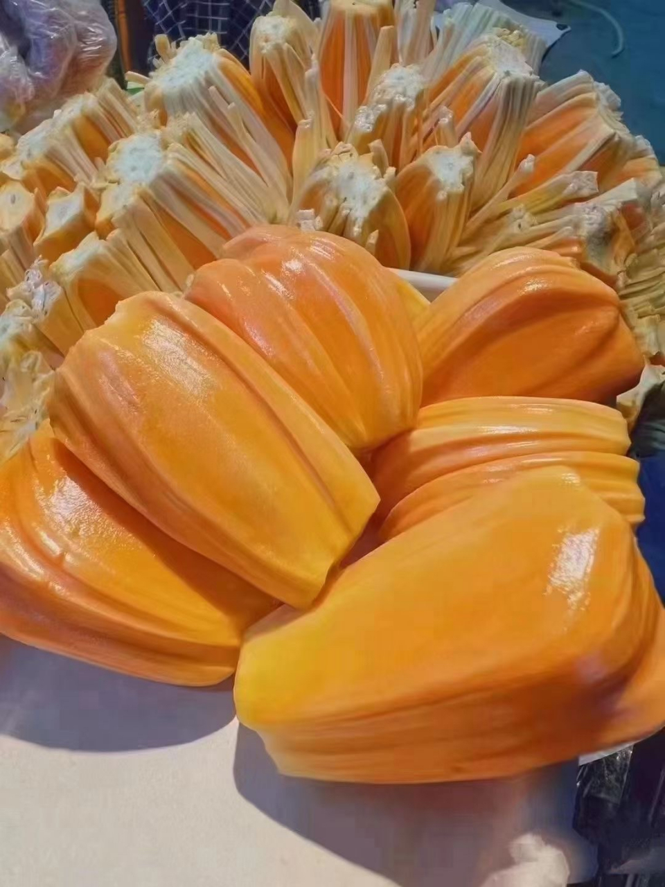 泰国印尼红肉菠萝蜜,天花板级别的佼佼者,甜度超标,香味浓郁,隔老远都