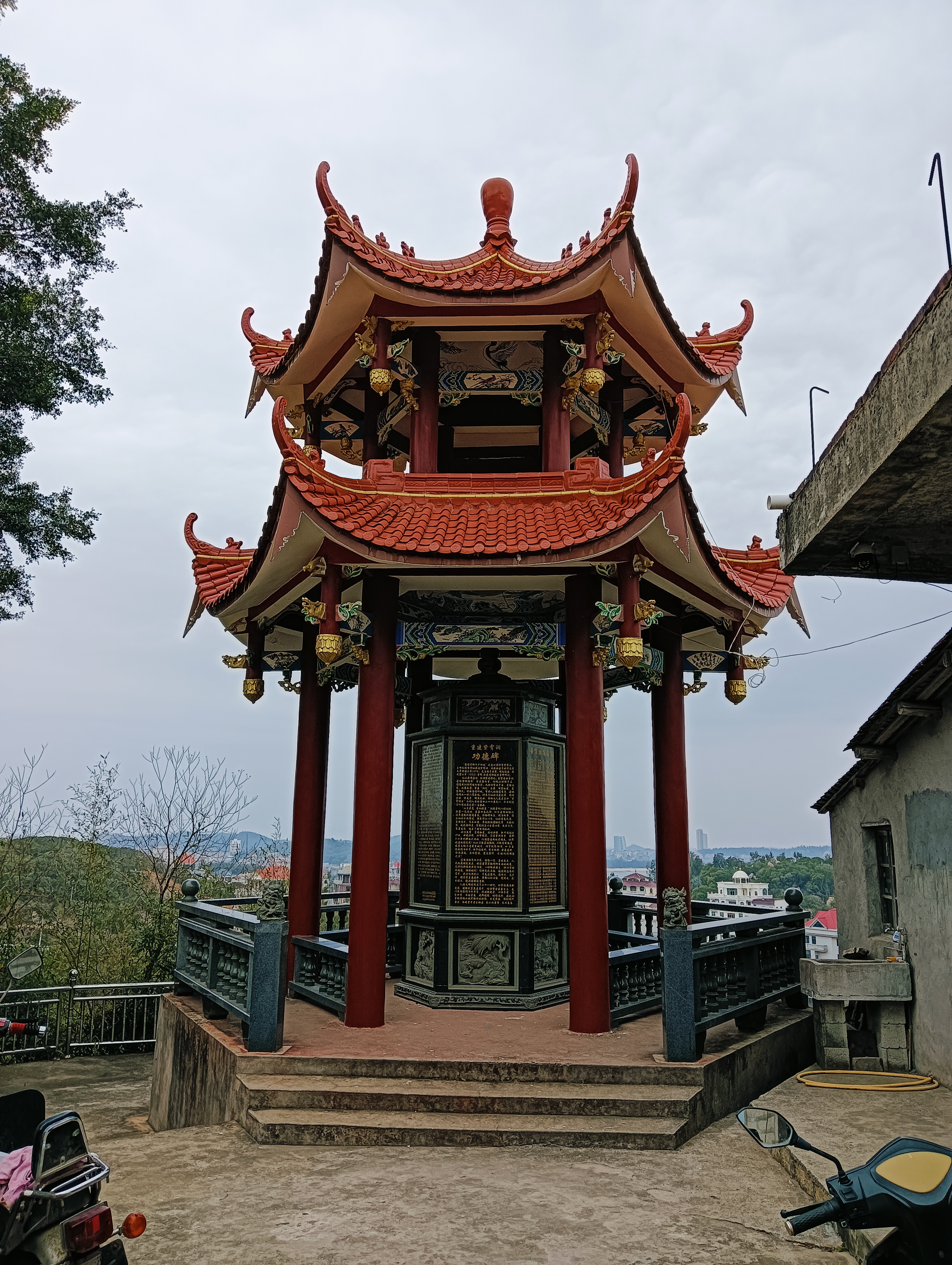 莆田市湄洲湾北岸开发区山亭镇东仙村紫霄洞风景区