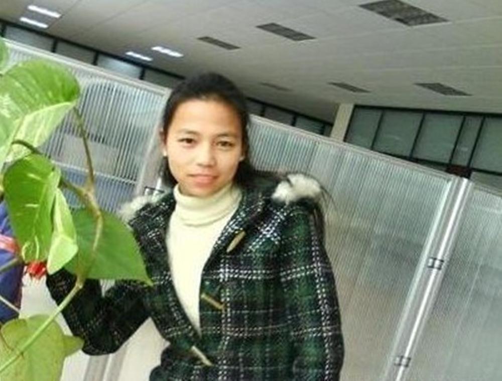 10年,扬言"握一次手要20万"的非诚勿扰女嘉宾朱真芳,现状如何