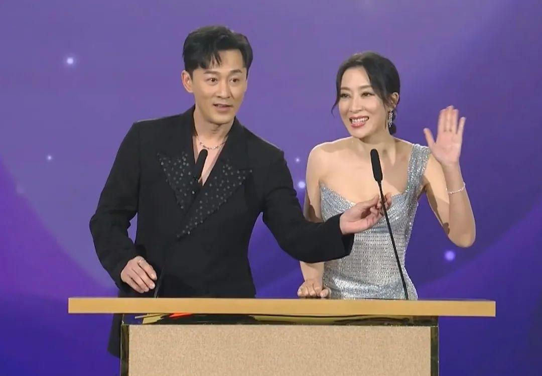 标题佘诗曼闪耀红毯tvb颁奖礼揭秘