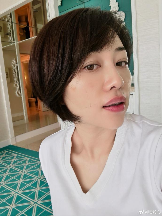 回顾张龄心谈16年师生恋35岁生子被丈夫宠爱事业爱情双丰收