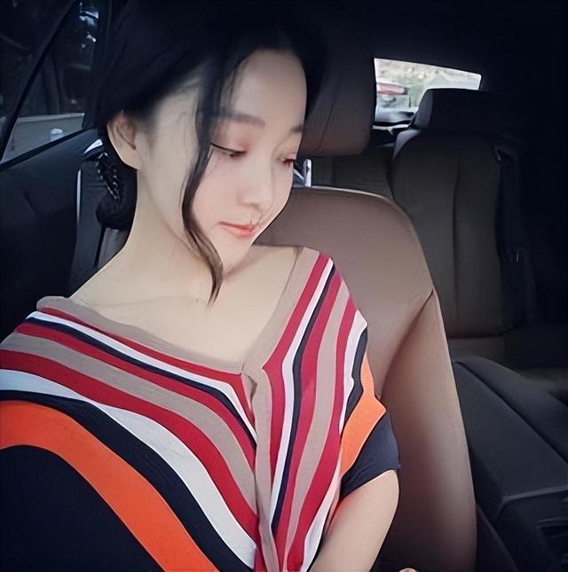 纪实:马龙的座驾只有70万,和31岁夏露过着平凡生活