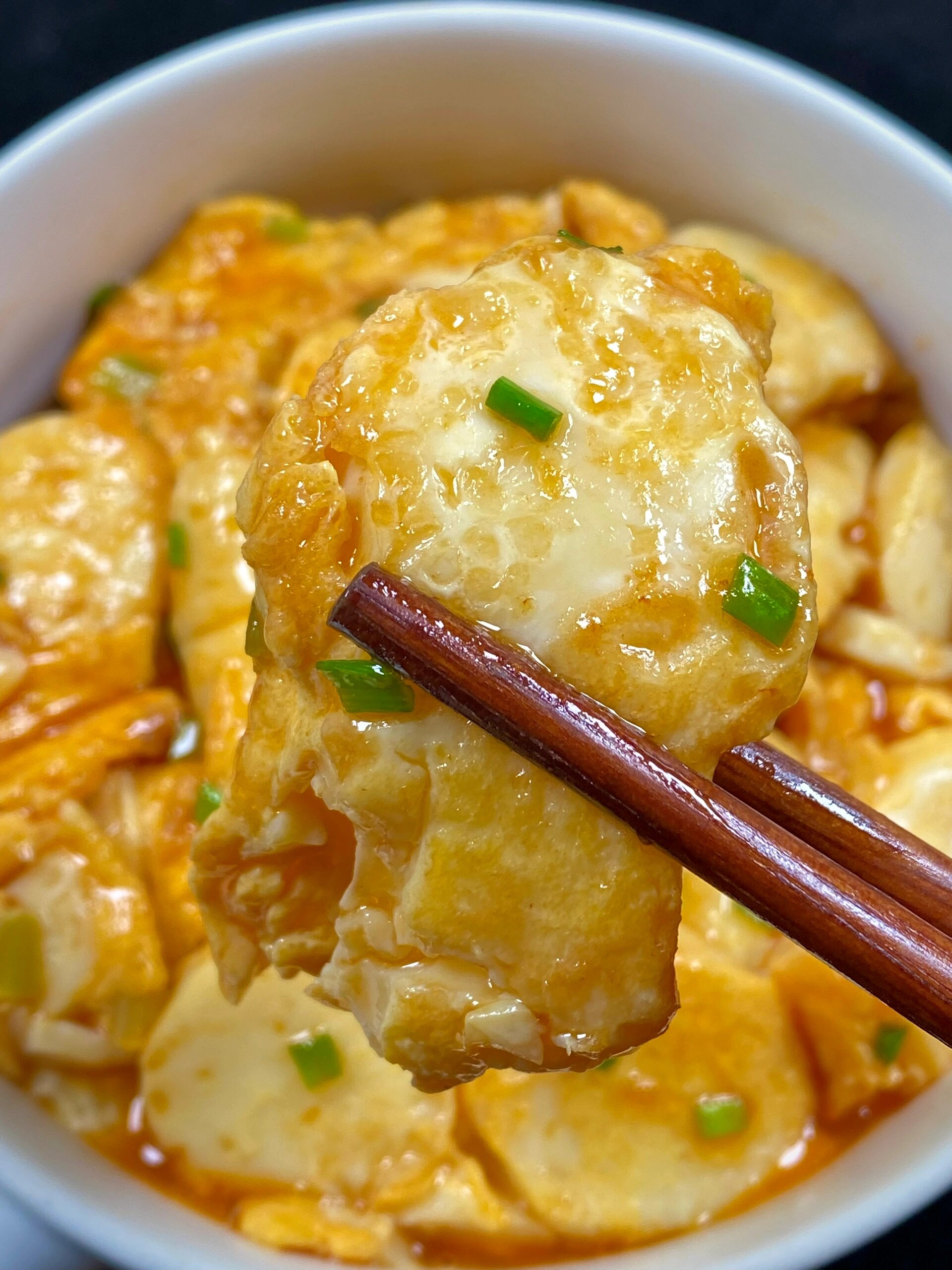 我要分享给大家鸡蛋豆腐的 10 个简单做法!  做法一:清蒸鸡蛋豆腐.