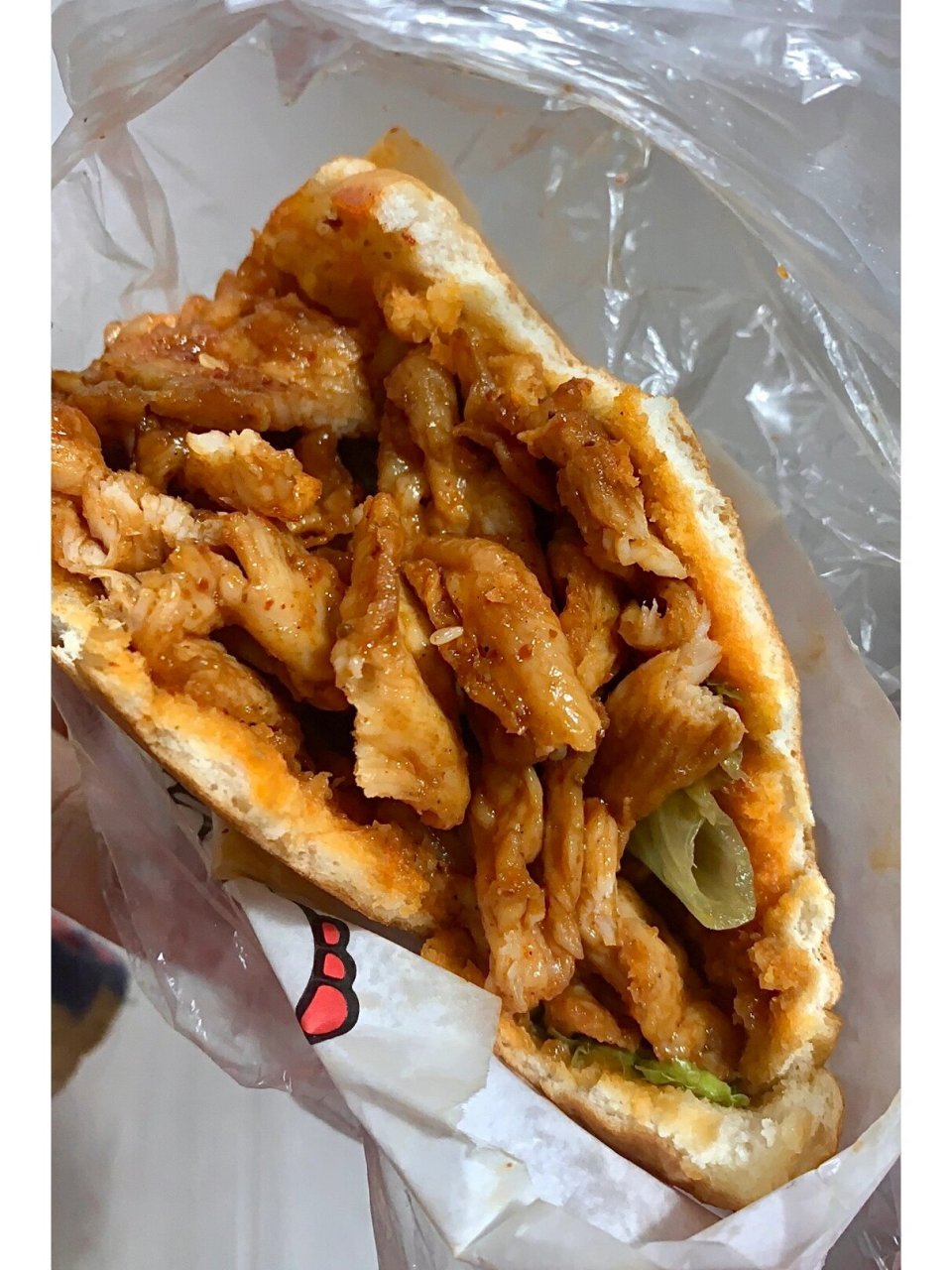 找到了童年的鼎鼎香里脊肉饼 好久好久好久没吃了 也一直没看到这种