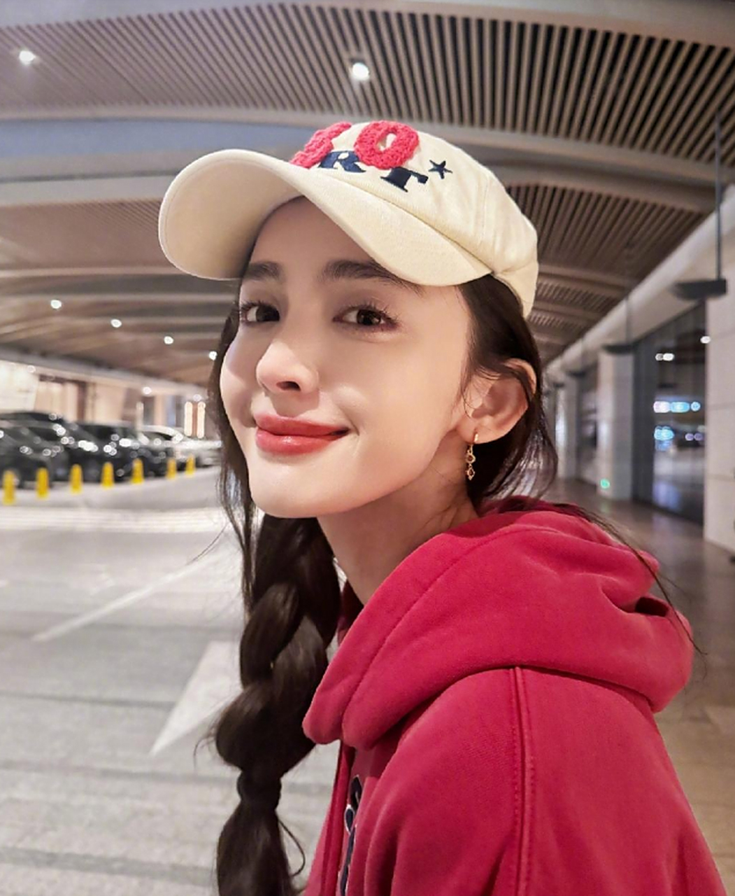 古力娜扎炸裂生活照来袭,美丽可爱惊艳众人,真的是美不胜收啊!