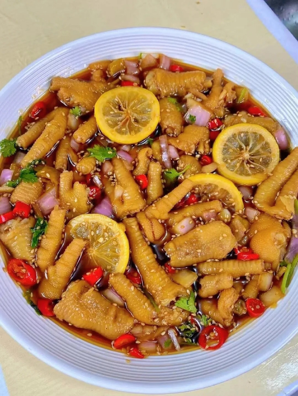 网红鸡爪～真的超级好吃,我直接原地出摊