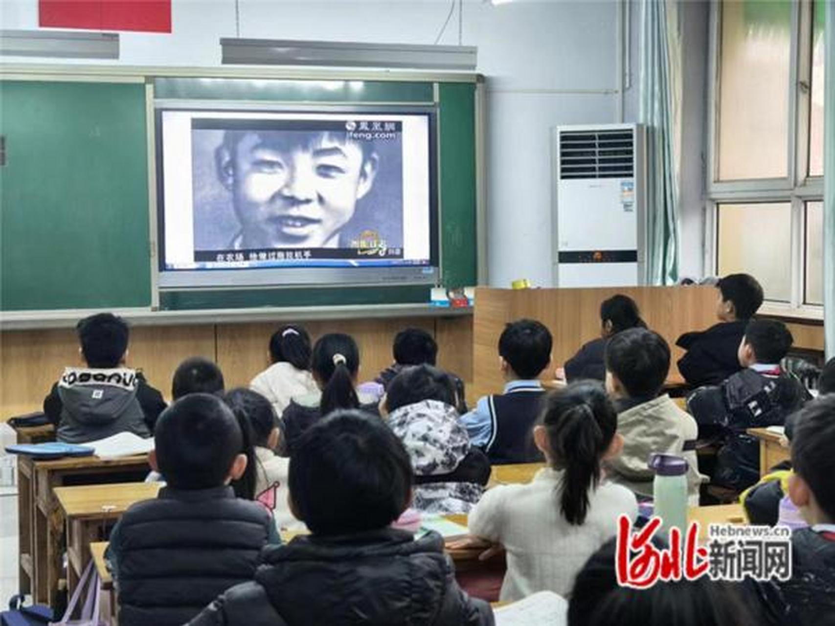 石家庄市藁城区东城小学开展"学雷锋"系列活动
