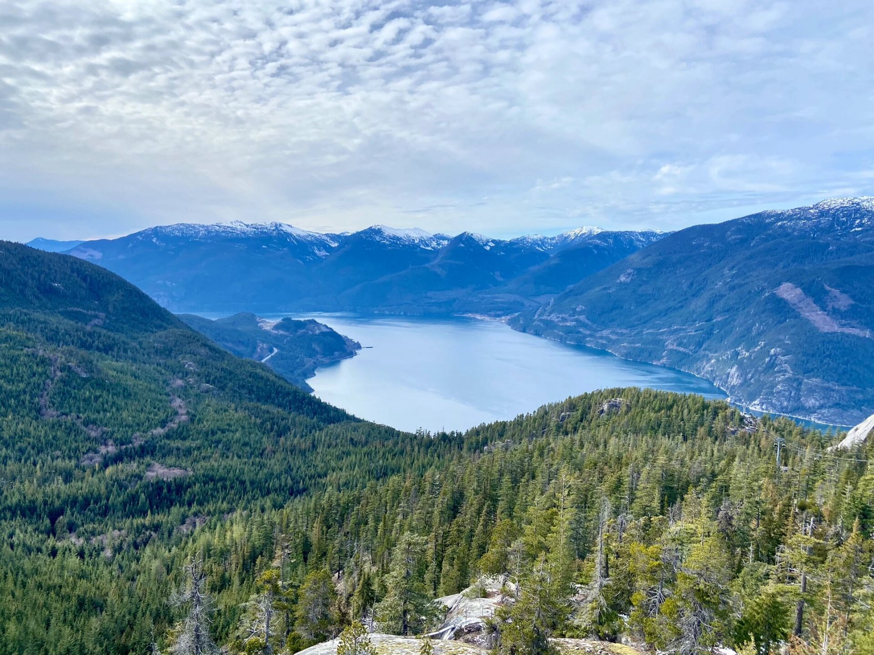 温哥华的美景盛宴  今天我要和你们分享一段令人难忘的旅行经历.