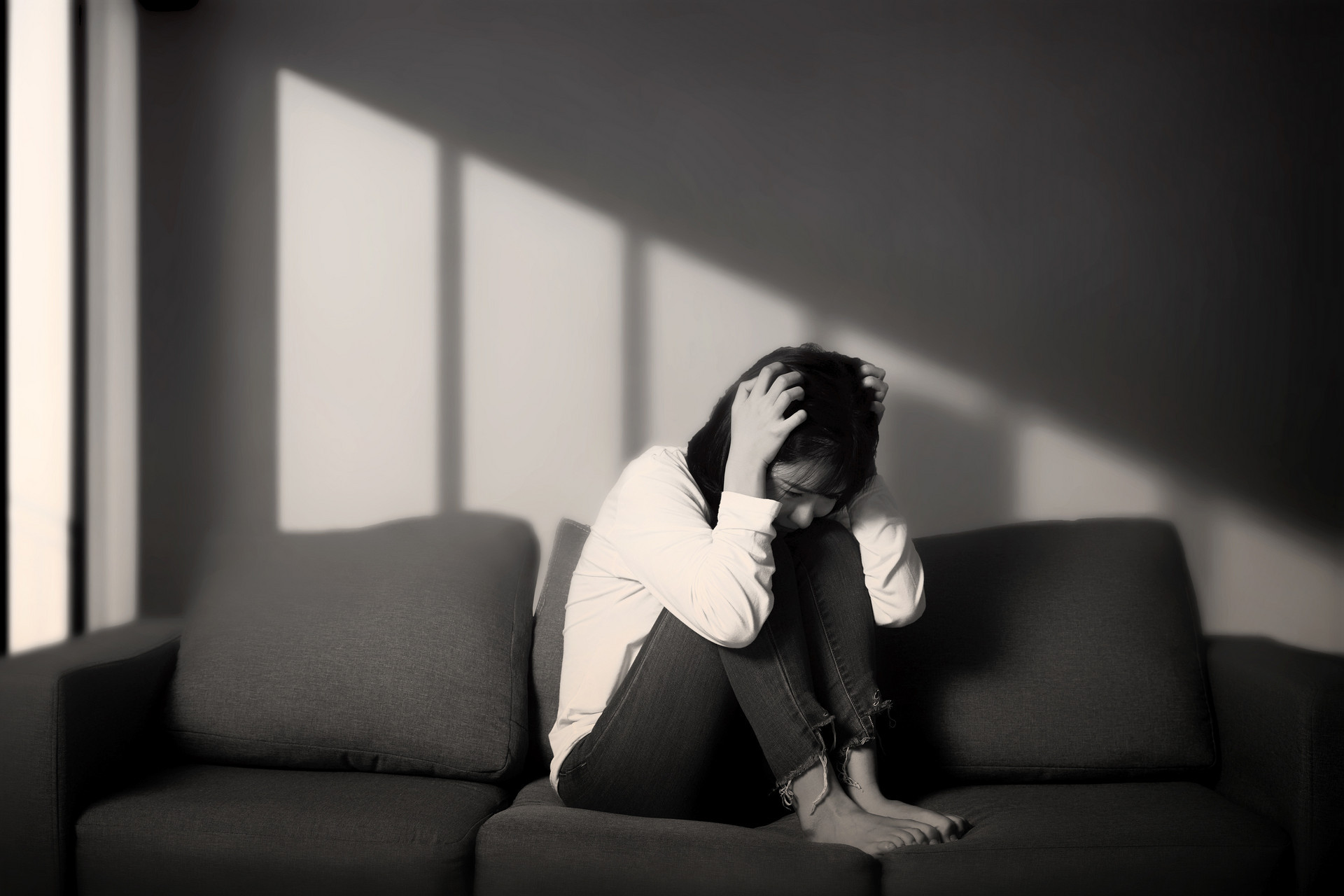 焦虑,强迫,疑病等神经症,是要在正规的医院诊断的,都属于心理生理或