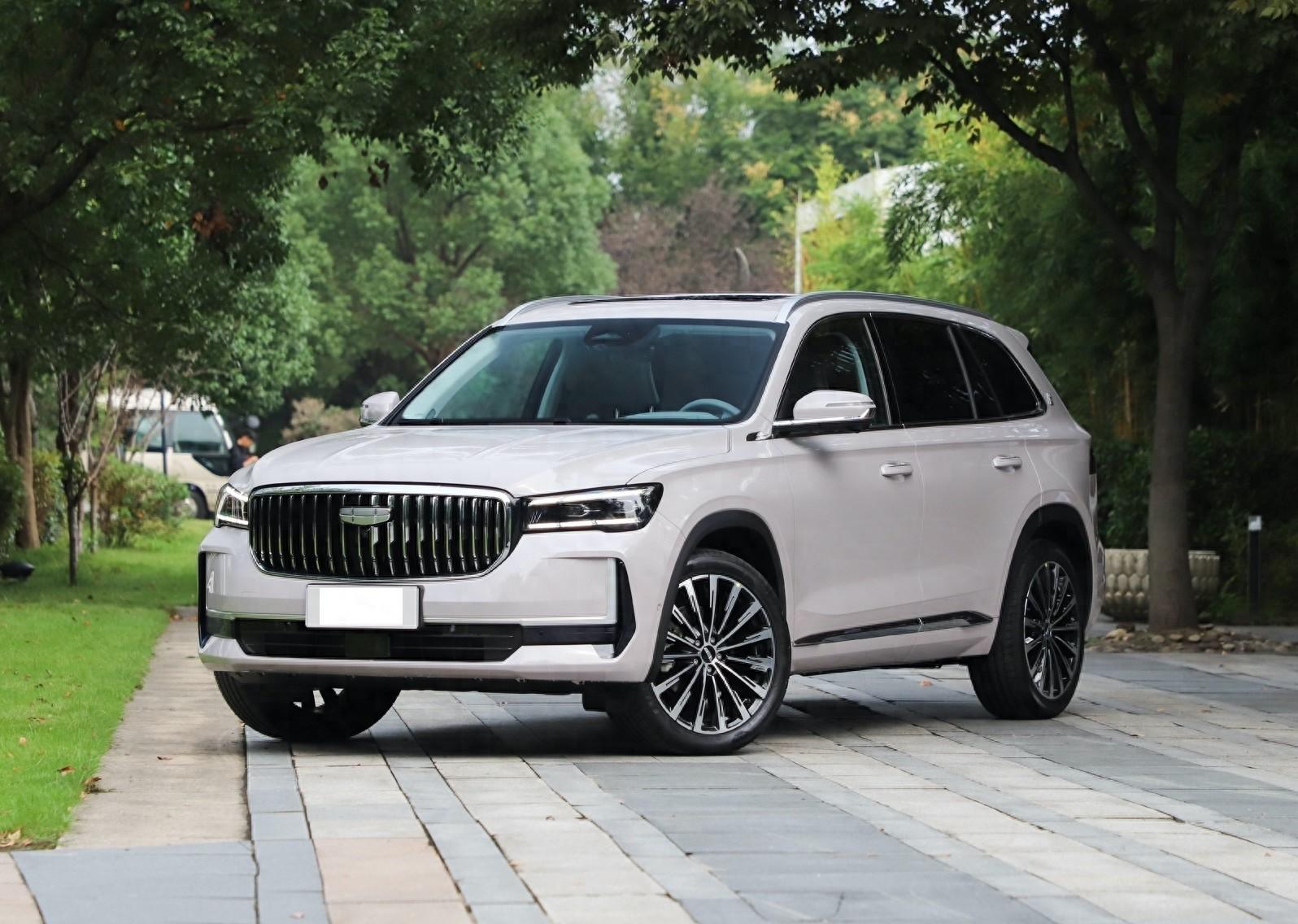 15万预算买什么suv?吉利星越l智擎星云版,高性价比的选择!