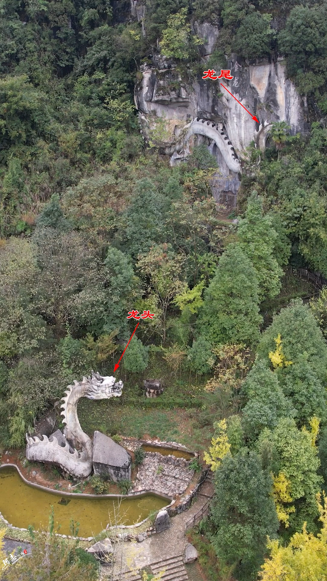 贵州深山盘旋着一条长龙,龙头山下,龙尾在山上,见龙行好运