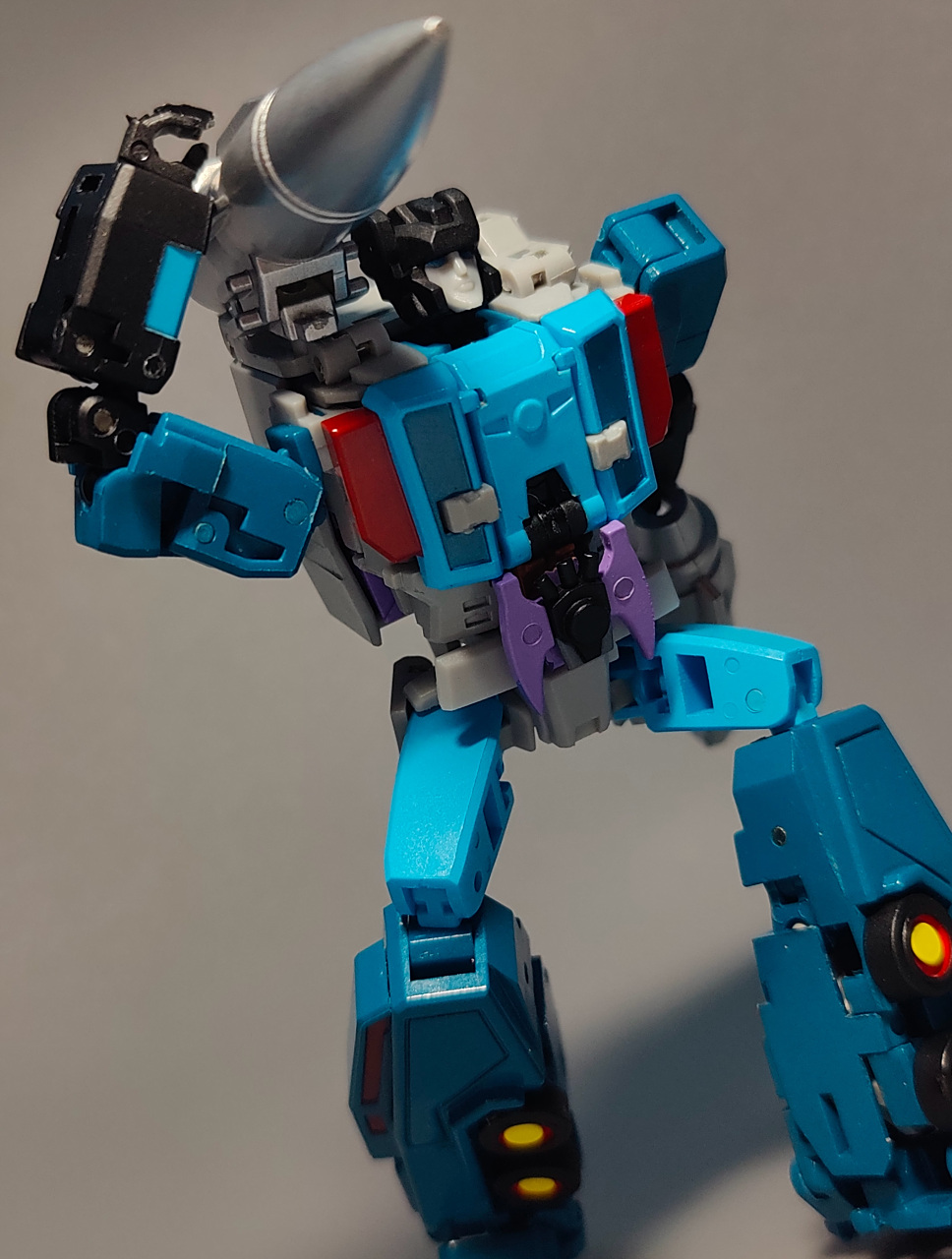 模型欣赏:变形金刚 dx9-mini 快枪手/导弹鹰,角色出自动画《隐者战士