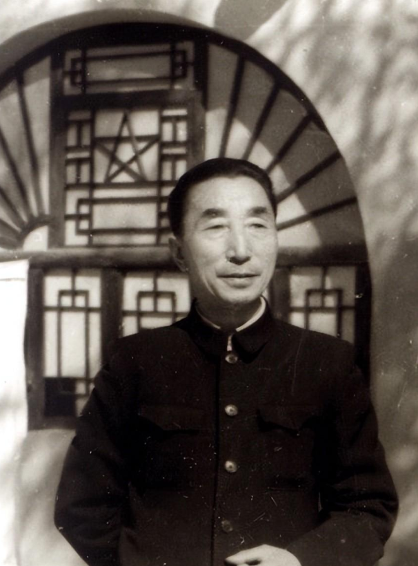 回顾著名作曲家刘炽离婚后又再婚逝世后前妻和后妻对簿公堂