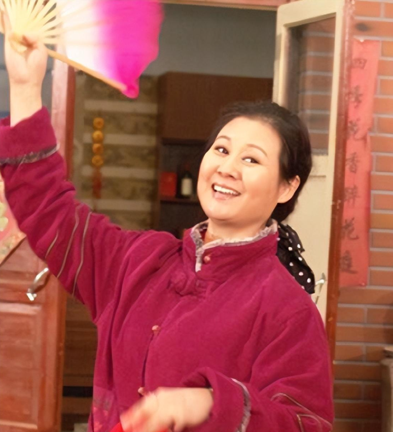 回顾著名演员黄晓娟接连痛失3位至亲儿子是她的骄傲