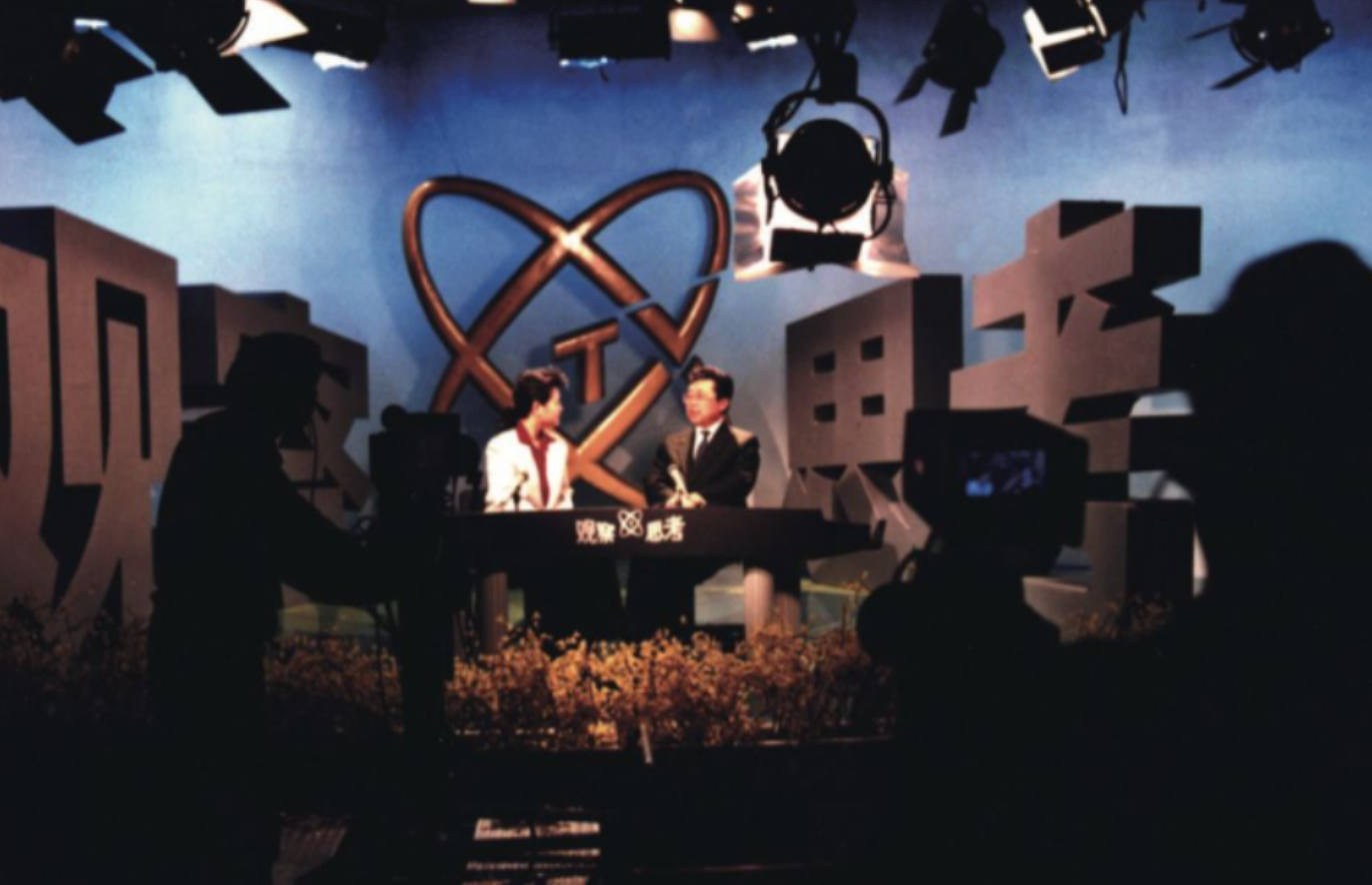 回顾央视主播肖晓琳退休5个月在美国离世临终26字遗言太深刻