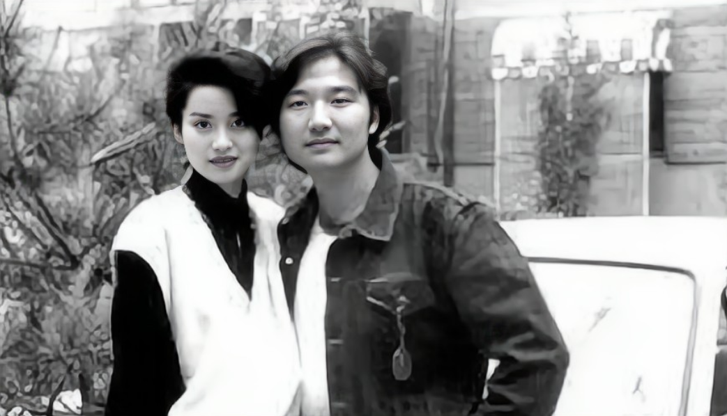 回顾毛阿敏40岁遇挚爱丈夫病逝和女儿抱头痛哭如今现状怎样