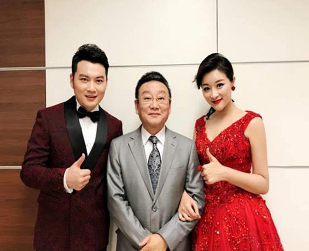 回顾歌手蒋大为事业和婚姻都很坎坷退休后拼尽老命为女儿买房