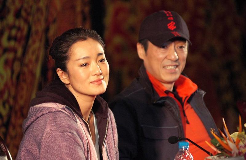 回顾张艺谋支持女儿离婚回来吧爸养你不能让女儿受委屈