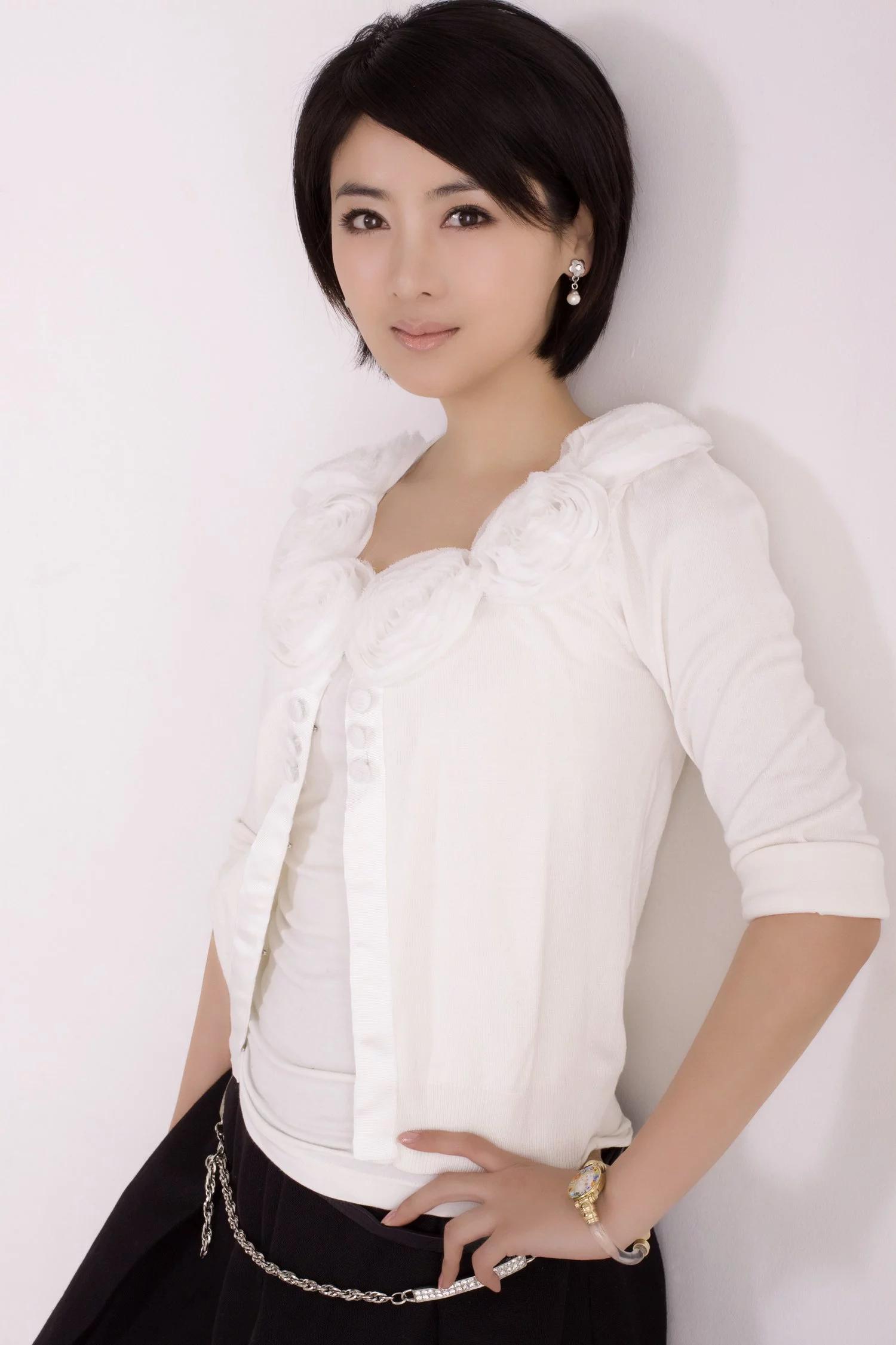 回顾演员小李琳我这辈子正确的决定就是在37岁高龄为丈夫生子