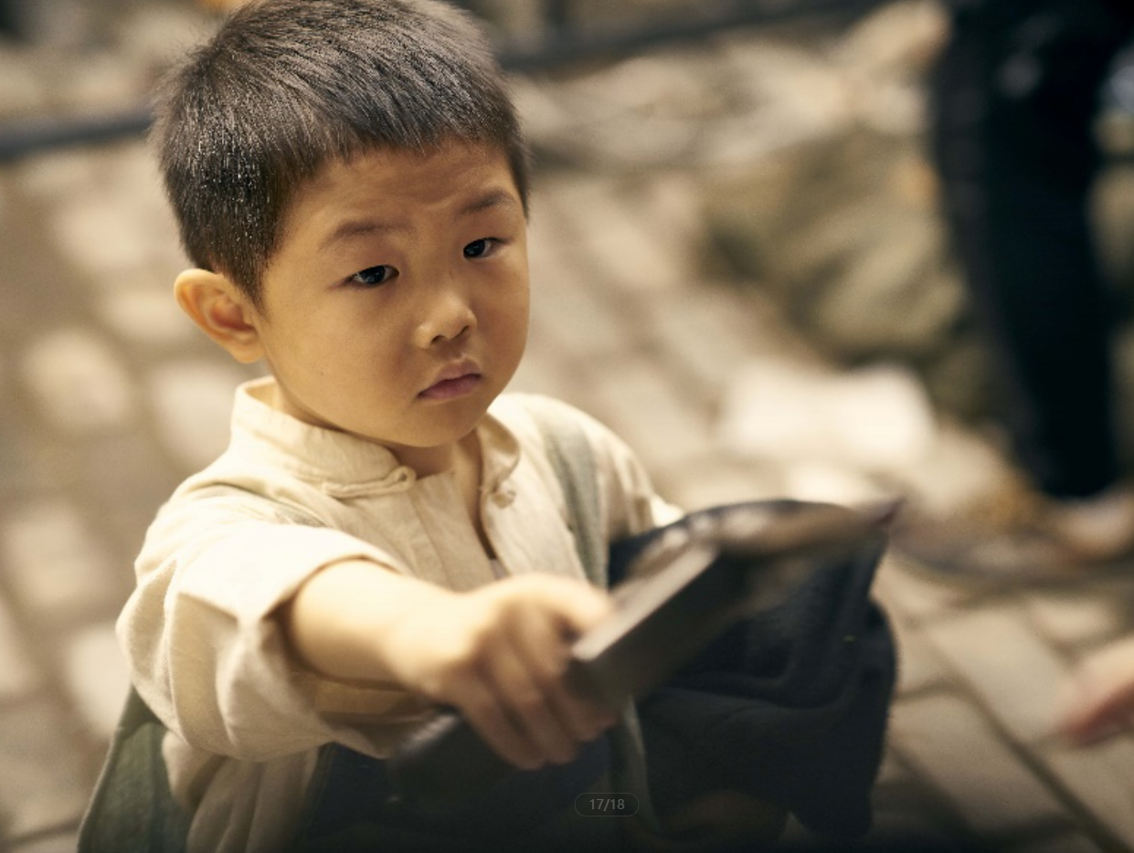 回顾张俊豪3岁上央视5岁上春晚曾年入百万如今过得怎么样